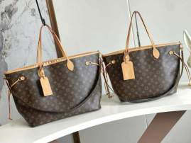 Picture of Louis Vuitton Handbags _SKUfw242187188fw